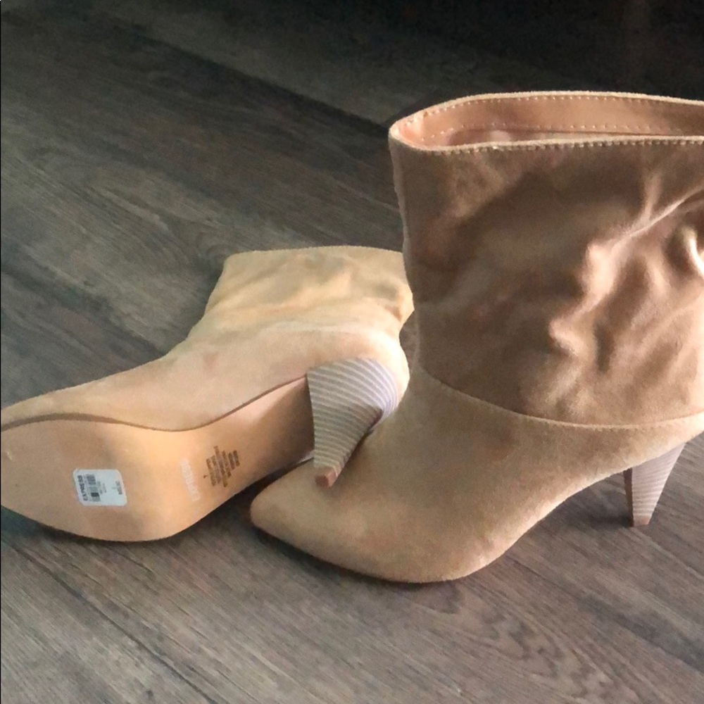 Size 7express Boots
